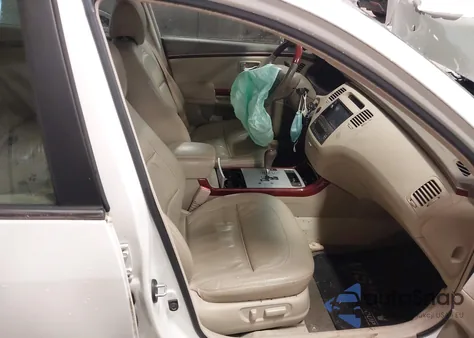 2008 Hyundai Azera Limited from USA, damaged, VIN KMHFC46F68A273501